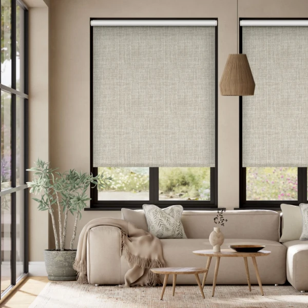 Discover stunning blackout blinds in Dubai with Dubai Blinds Co. Browse our gallery for modern styles and expert installations.