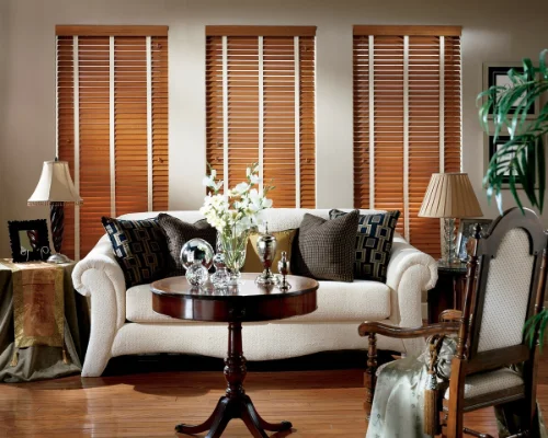 Get custom wooden blinds in Dubai with premium fabrics and precise installation from Dubai Blinds Co.